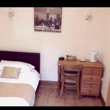 Dillwyn'S Hotel Pontardawe Εξωτερικό φωτογραφία