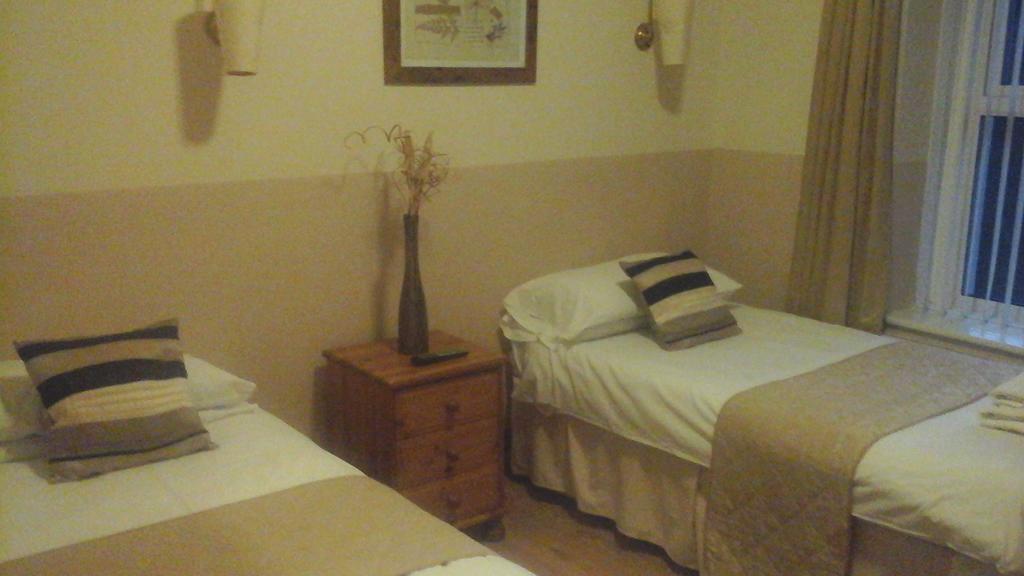 Dillwyn'S Hotel Pontardawe Εξωτερικό φωτογραφία